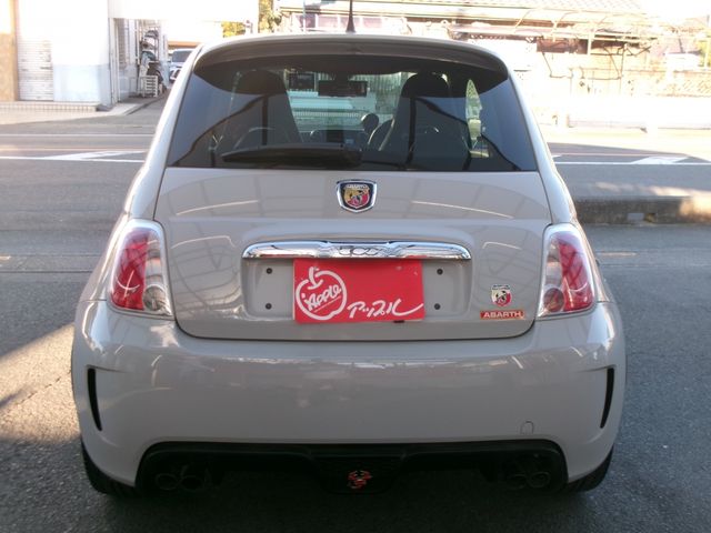 FIAT ABARTH 500 2012