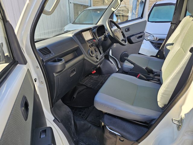 TOYOTA TOWNACE van 4WD 2024