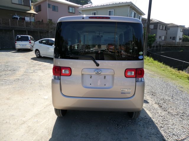 DAIHATSU TANTO 2009