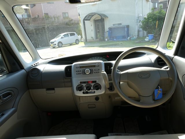 DAIHATSU TANTO 2009