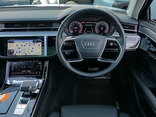 AUDI AUDI A8 2023