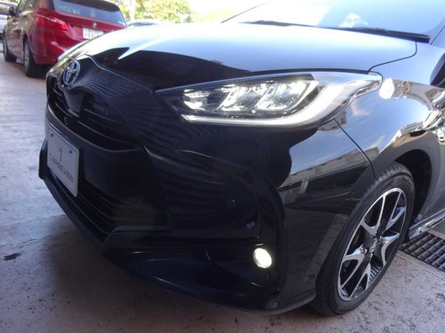 TOYOTA YARIS HYBRID 2020