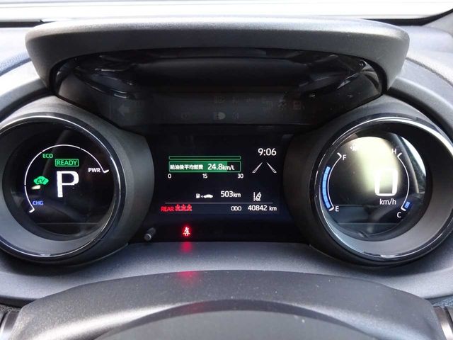 TOYOTA YARIS HYBRID 2020