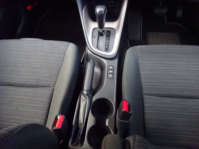 TOYOTA YARIS HYBRID 2020