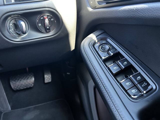 PORSCHE PORSCHE Macan 2019