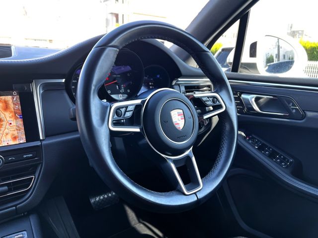 PORSCHE PORSCHE Macan 2019