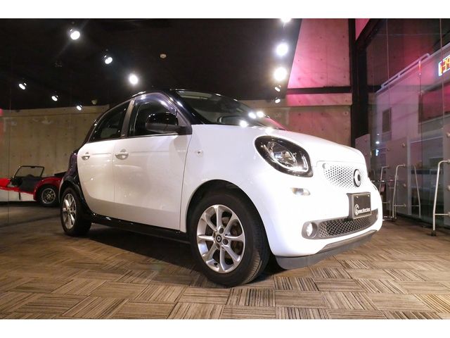 MCC SMART FORFOUR 2016