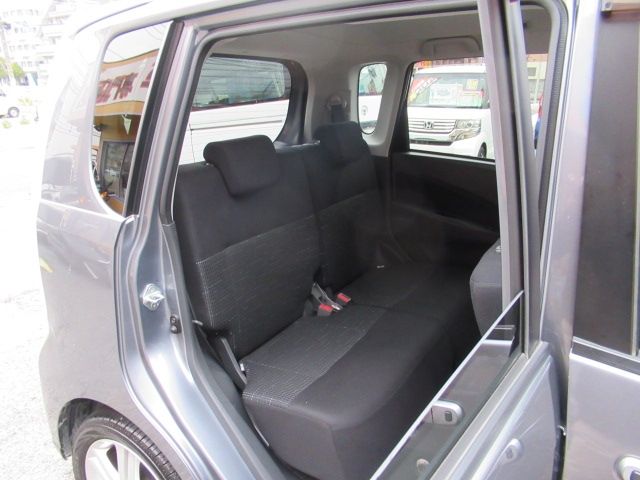 DAIHATSU MOVE CUSTOM 2014