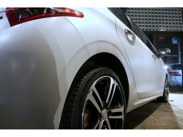 PEUGEOT PEUGEOT 208 2016