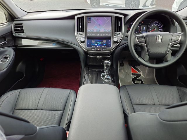 TOYOTA CROWN sedan 2013