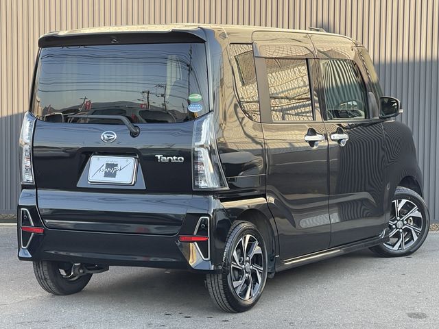 DAIHATSU TANTO CUSTOM 2020