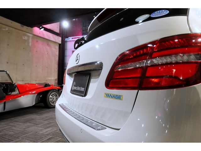 MERCEDES BENZ MERCEDES BENZ B class 2016