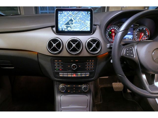 MERCEDES BENZ MERCEDES BENZ B class 2016