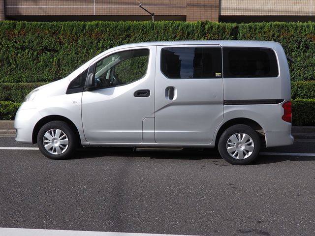 NISSAN NV200 VANETTE van 2016