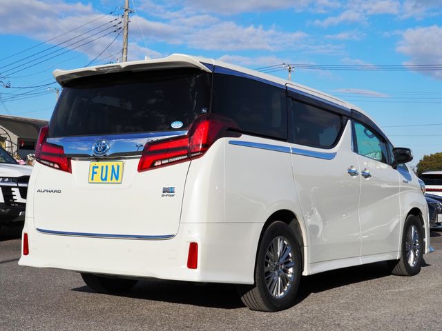 TOYOTA ALPHARD hybrid 4WD 2019