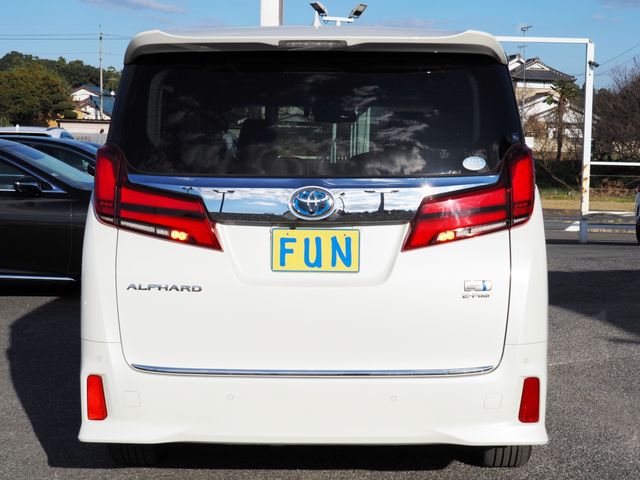 TOYOTA ALPHARD hybrid 4WD 2019