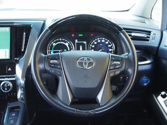 TOYOTA ALPHARD hybrid 4WD 2019