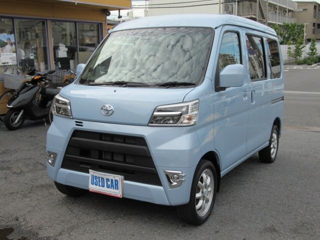 TOYOTA PIXIS van 2020