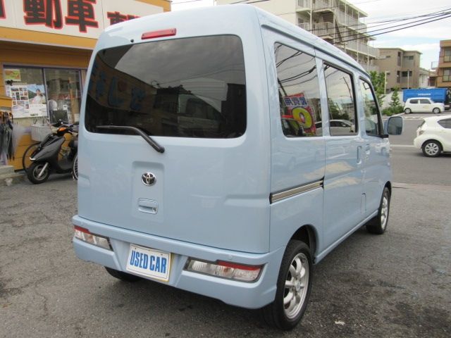 TOYOTA PIXIS van 2020