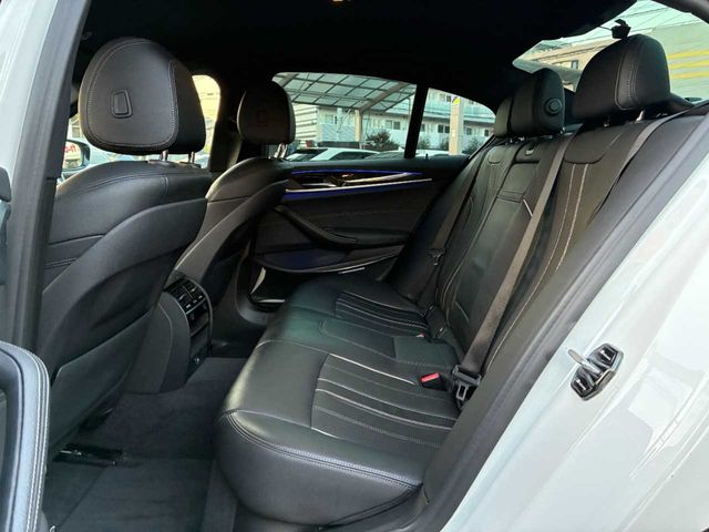 BMW BMW 5series sedan 2020