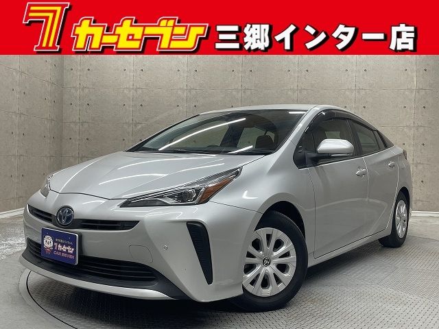 TOYOTA PRIUS 2021