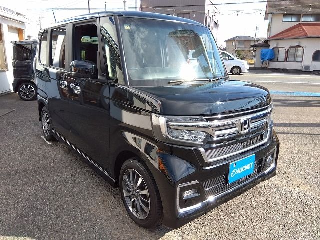 HONDA N BOX CUSTOM 2020