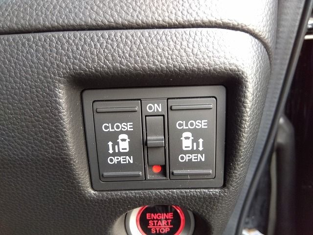 HONDA N BOX CUSTOM 2020