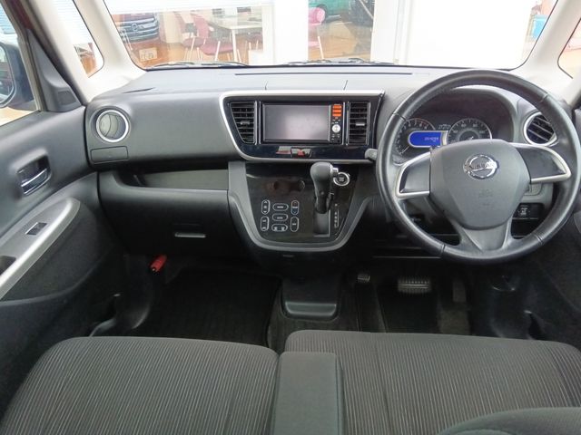 NISSAN DAYZ ROOX 2016