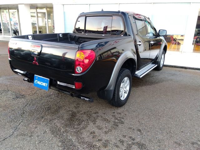 MITSUBISHI TRITON 2007