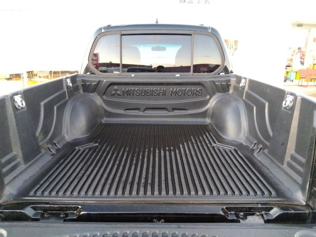 MITSUBISHI TRITON 2007