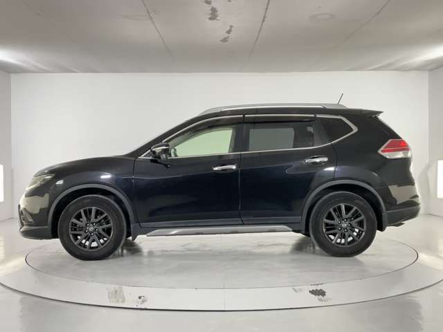 NISSAN X-TRAIL 4WD 2015