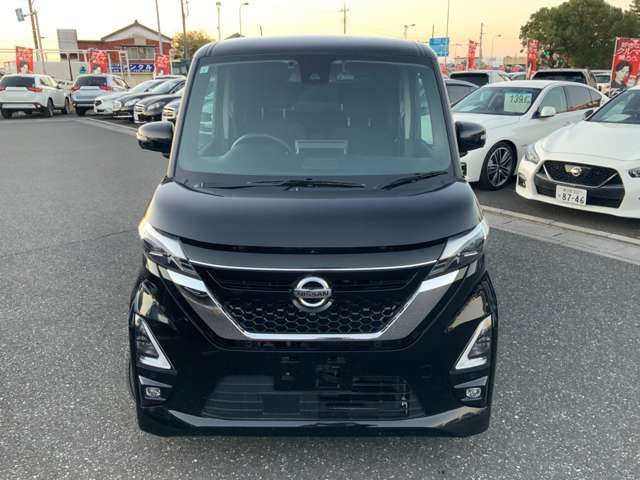 NISSAN ROOX 2021