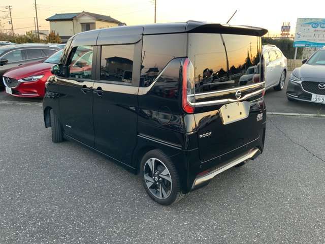 NISSAN ROOX 2021