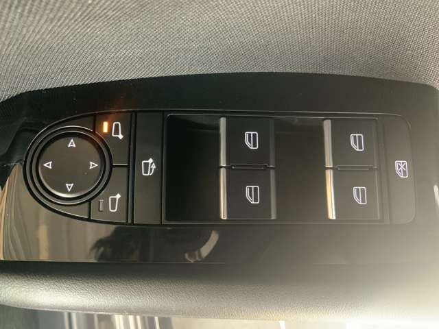 MAZDA AXELA SPORTS 2017