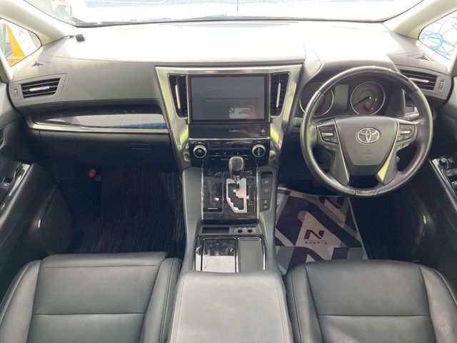 TOYOTA VELLFIRE 2019