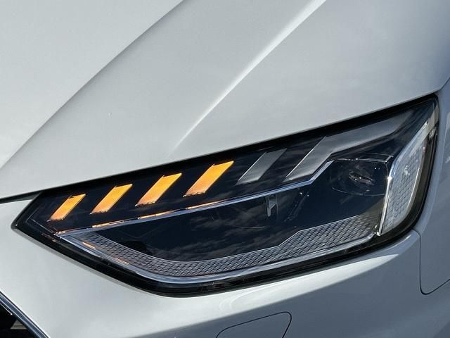 AUDI AUDI A4 AVANT 2021