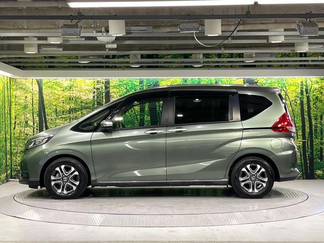 HONDA FREED plus 2020