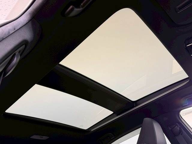 TOYOTA HARRIER HYBRID 2020