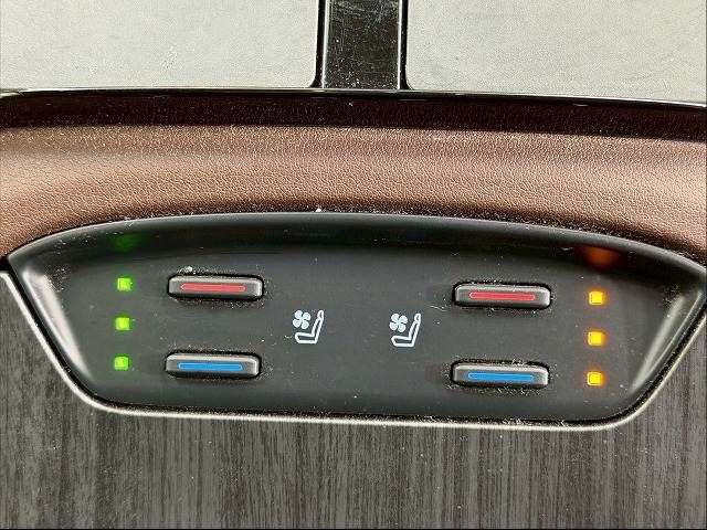 TOYOTA HARRIER HYBRID 2020