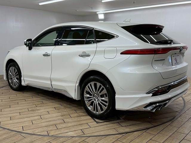 TOYOTA HARRIER HYBRID 2020