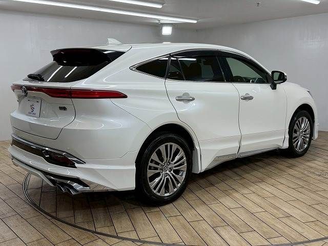 TOYOTA HARRIER HYBRID 2020