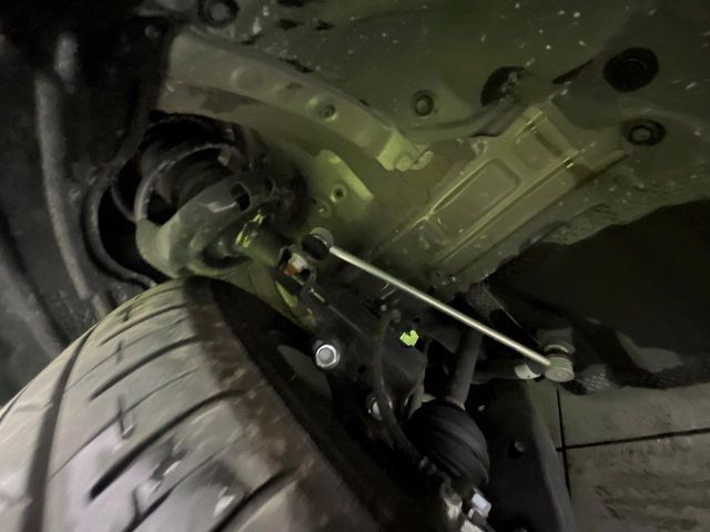 TOYOTA NOAH HYBRID 2025