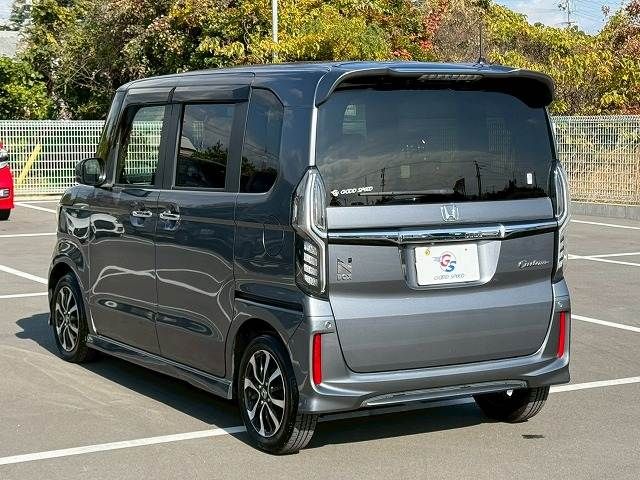 HONDA N BOX 2019