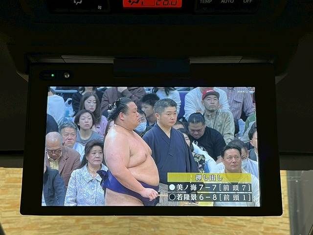 TOYOTA NOAH HYBRID 2019