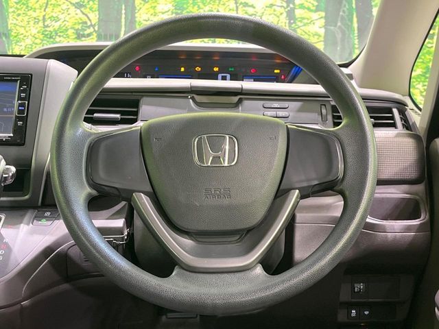 HONDA FREED 4WD 2017