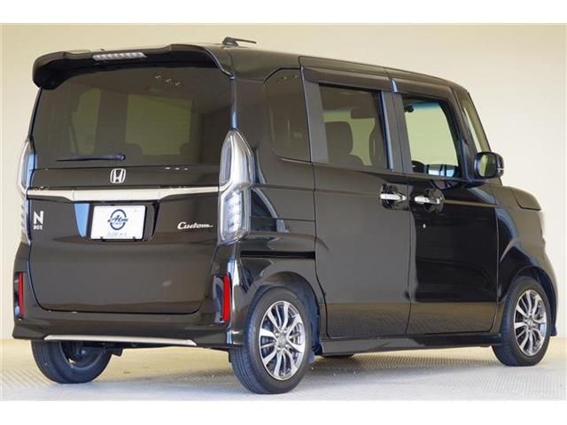 HONDA N BOX CUSTOM 2022