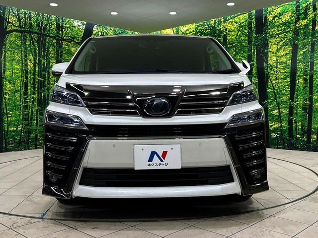 TOYOTA VELLFIRE 2018