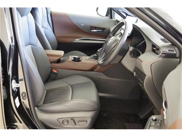 TOYOTA HARRIER 2WD 2024