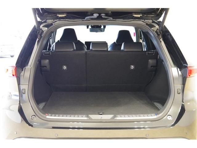 TOYOTA HARRIER 2WD 2024