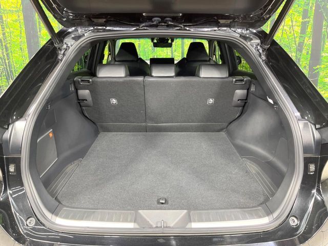 TOYOTA HARRIER HYBRID 2021